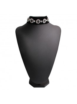 Fashion Choker Crystal Bridal Chocker Five Flower Rhinestone Choker Necklace Women Black velvet Chain Luxury Jewelry Accessories